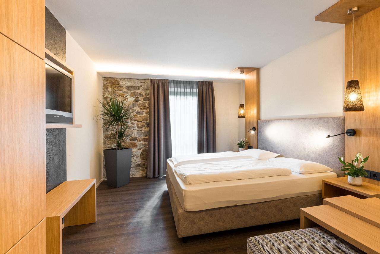 Botango Hotel Partschins Buitenkant foto